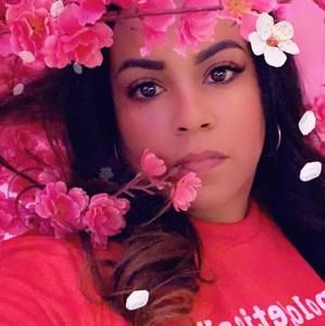 Meet your Posher, Tonya